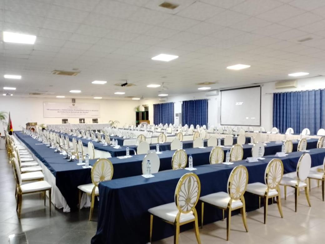 Milpark Hotel Cafumpe Екстериор снимка